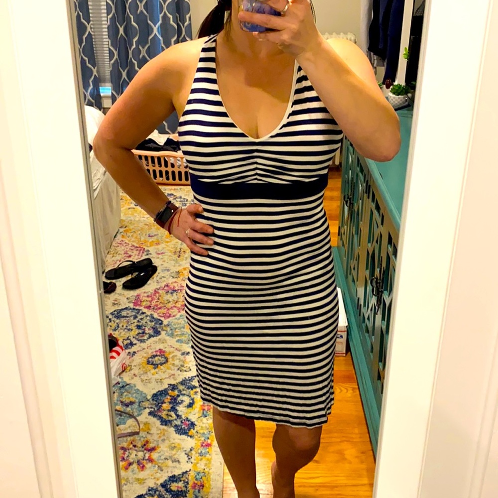 Casual Summer Dress Size small with removable pads and light weight